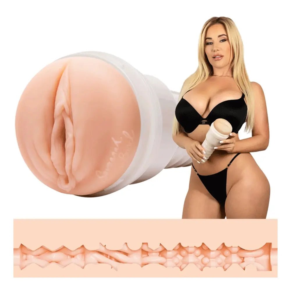 Fleshlight Girls Savannah Bond - Lustly