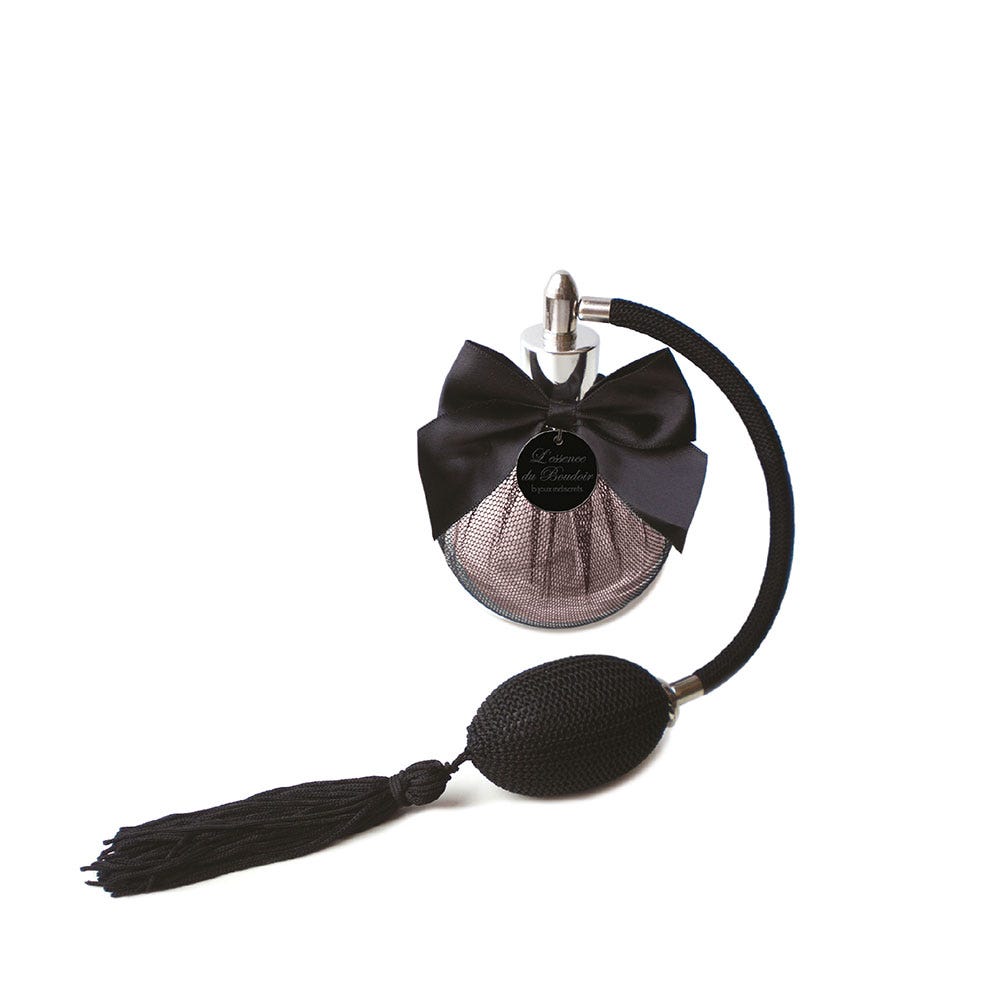 L'essence du Boudoir - Lustly