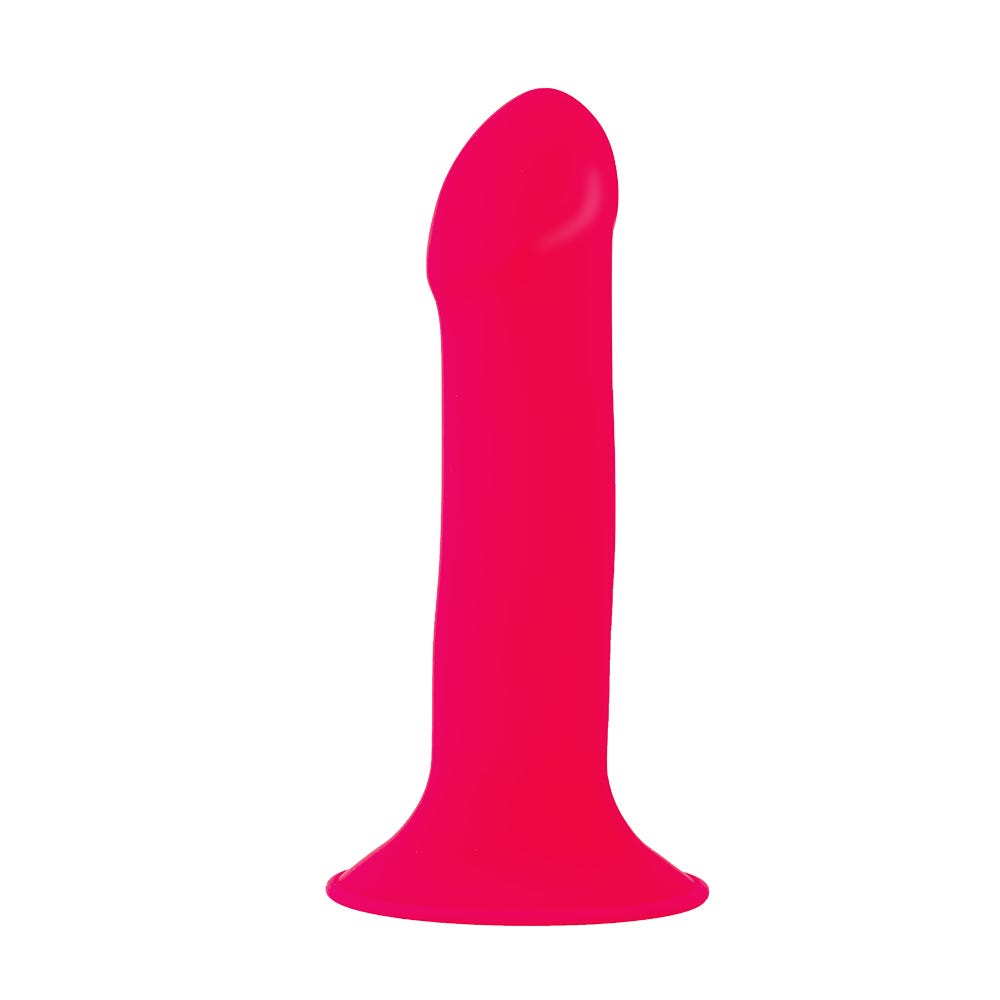 Solid Love Dildo Pink ståendes mot vit bakgrund.