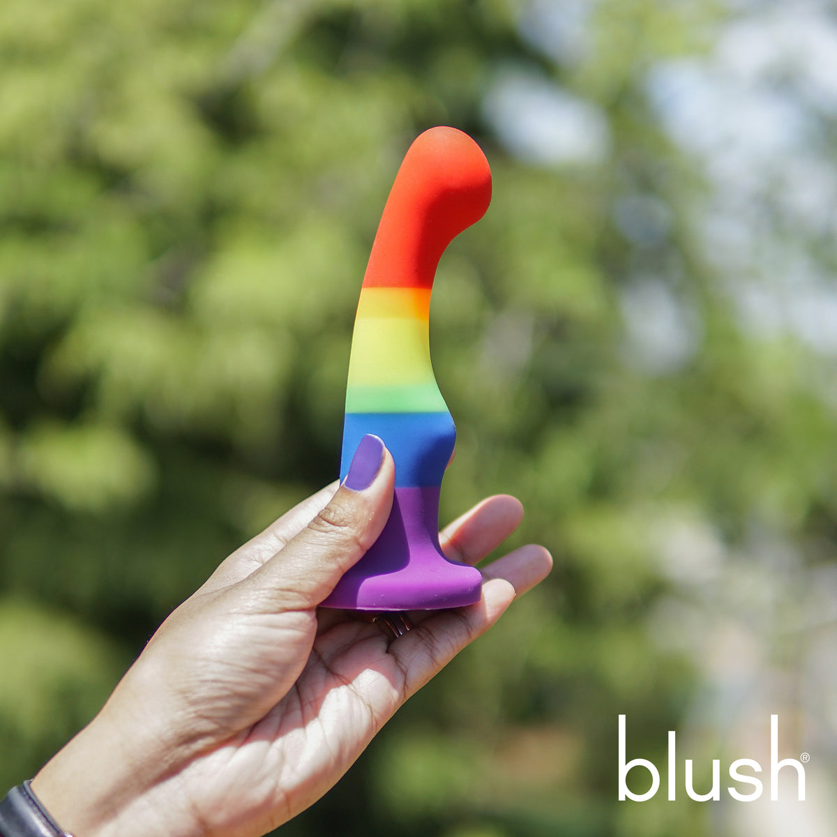 Avant Pride P1 Freedom regnbågsdildo med stark sugkopp, 15,2 cm