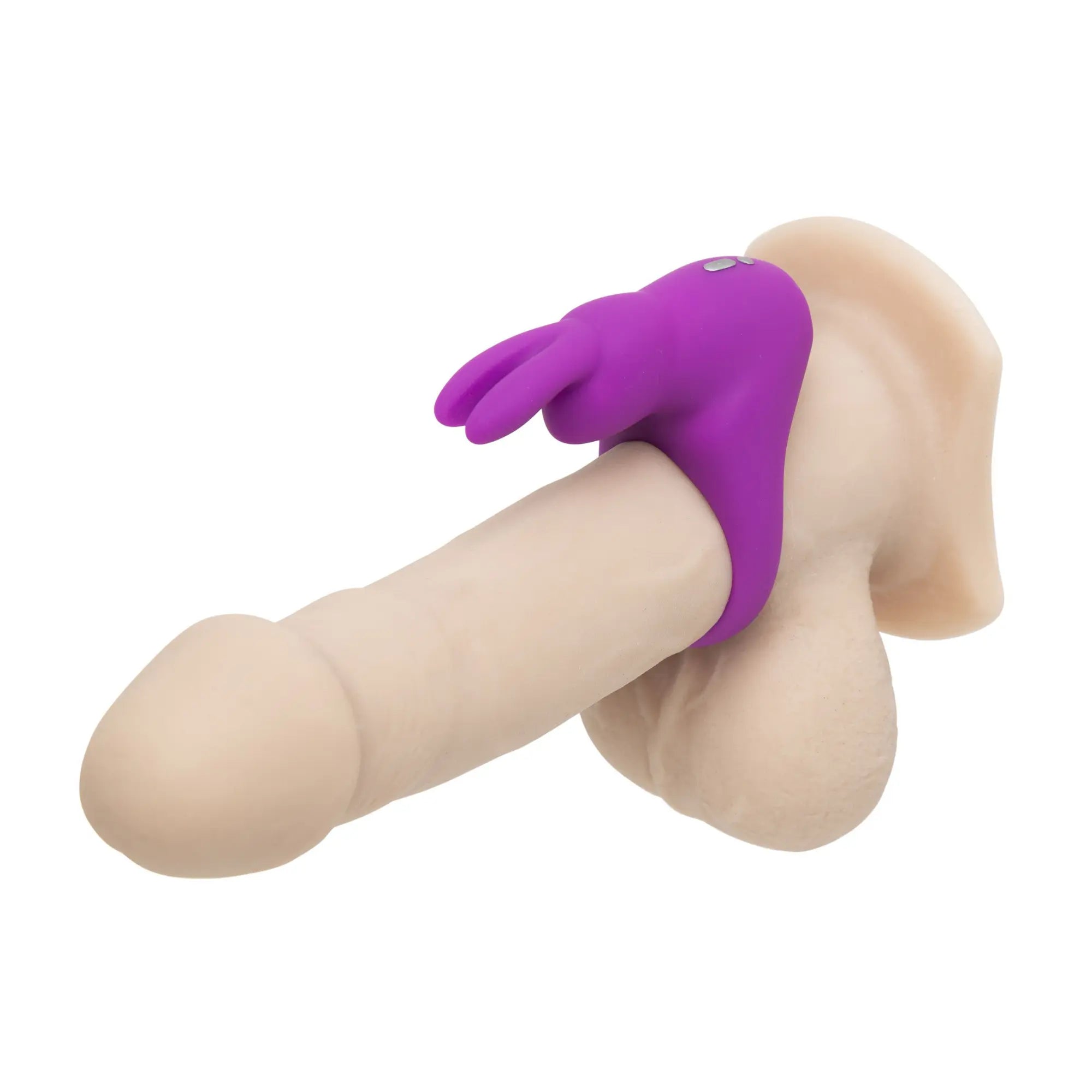 Bilden visar en dildo med Happy Rabbit Rabbit Cock Ring Magenta på