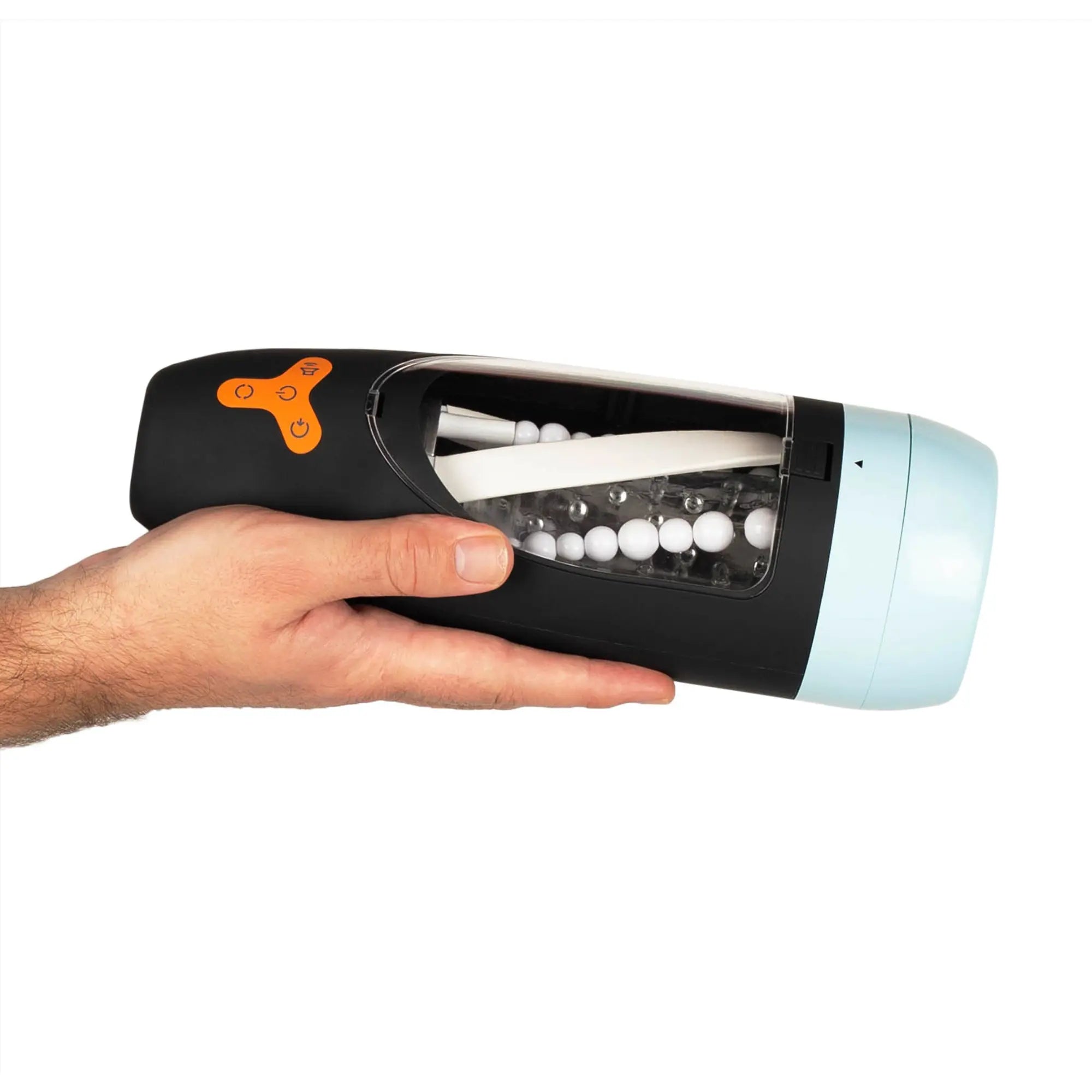 Hand håller i en CRUIZR CP01 Rotating &amp; Sucking Automatic Masturbator