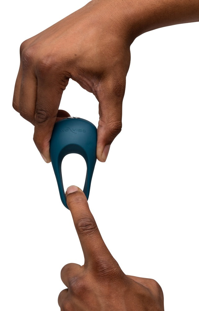 We-Vibe Pivot 2 med vibrerande del mot klitoris, blå