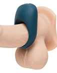 We-Vibe Pivot 2 kan lyftas av och användas som påliggande vibrator