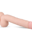 En liggande RF Elvin Realistic Vibrating Dildo mot vit bakgrund.