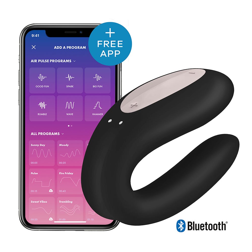 Satisfyer Double Joy Black Appstyrd Parvibrator med smartphone som visar appen. Mot vit bakgrund.