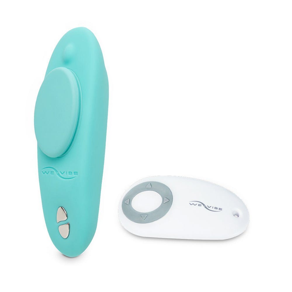 We-Vibe Moxie Trosvibrator och fjärrkontroll mot vit bakgrund.