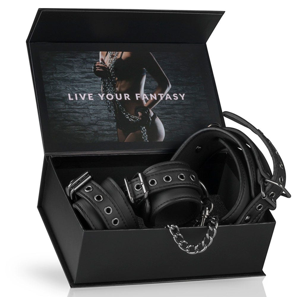 Collar &amp; Wrist Restraint Set - Lustly
