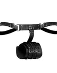 Complete Arm Restraints mot vit bakgrund.