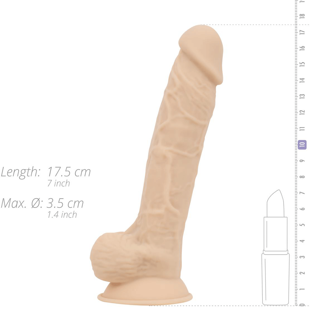 Deluxe Percy Realistisk Dildo dimensioner mot vit bakgrund.