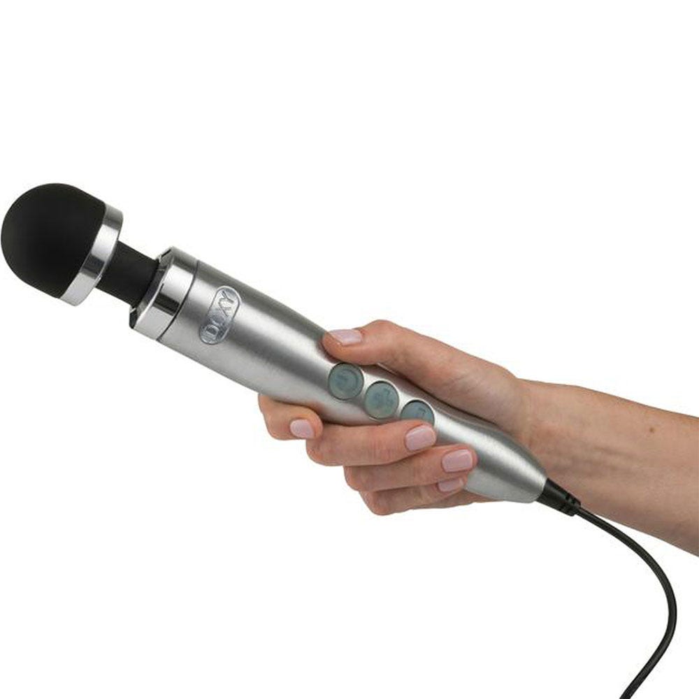 Doxy Number 3 Brushed Aluminum - Lustly