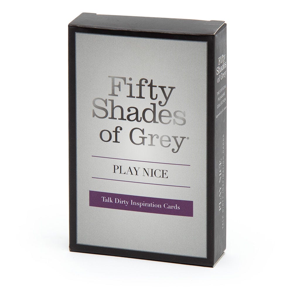 Produktförpackning för Fifty Shades Of Grey Play Nice Talk Dirty Cards mot vit bakgrund.