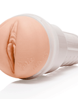 Fleshlight Girls Kenzie Reeves Creampuff i vinkel med ljust hudfärgad öppning och vitt handdtag.