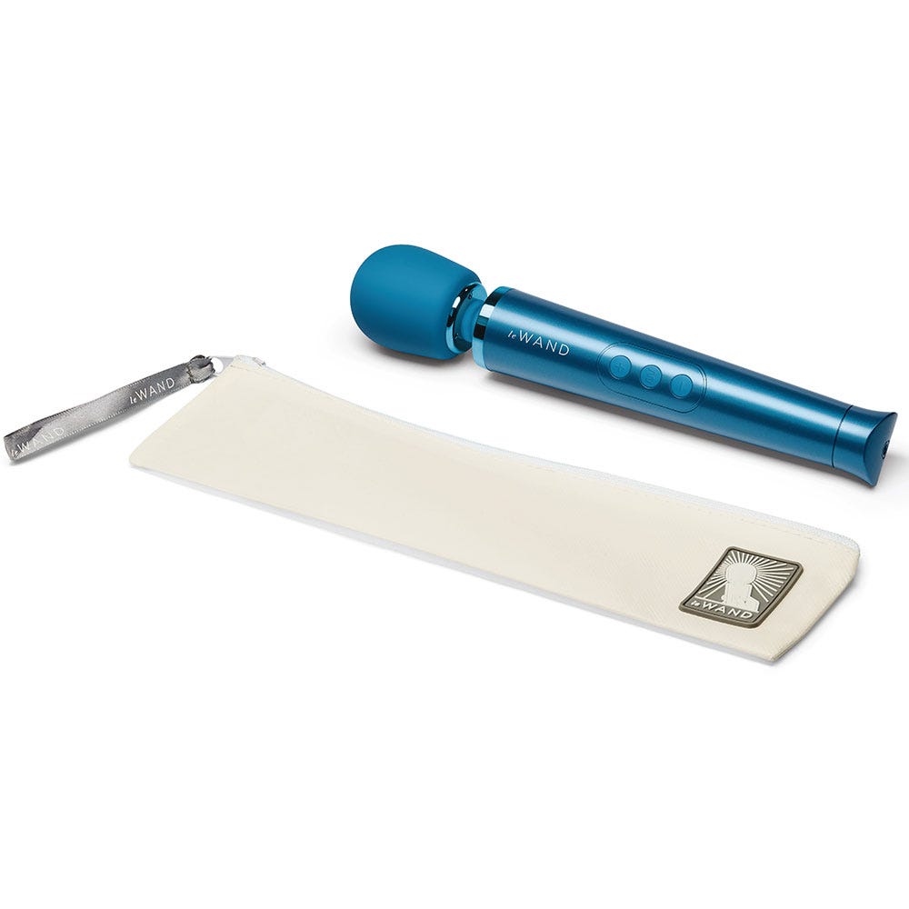 Le Wand - Petite Rechargeable Vibrating Massager Blue - Lustly