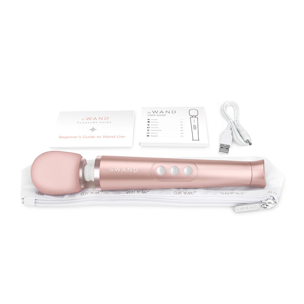 Le Wand - Petite Rechargeable Vibrating Massager Rose Gold - Lustly