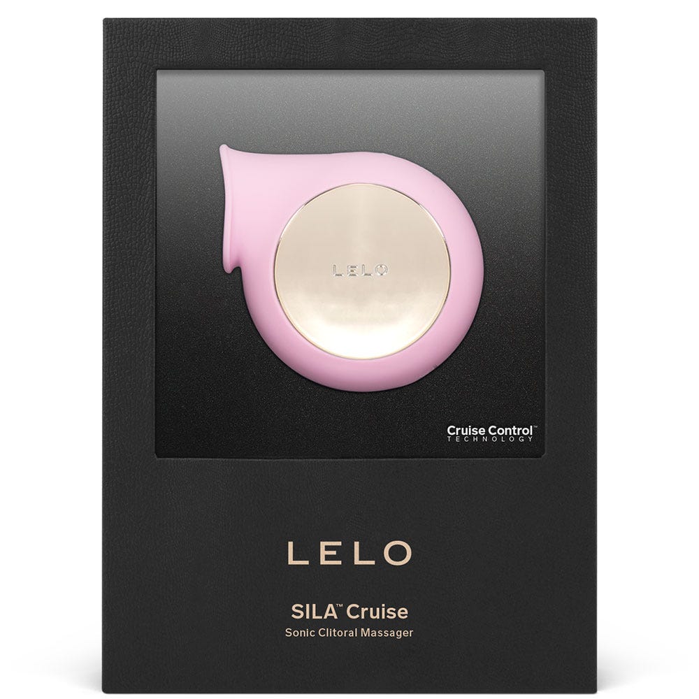 LELO Sila Cruise Pink Lufttrycksvibrator i en svart låda med text i guld.