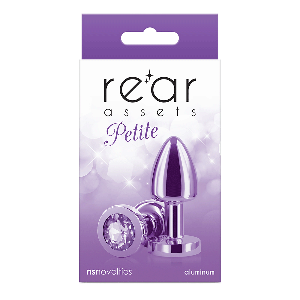 Rear Assets Petite Purple buttplug produktförpackning, baksida mot vit bakgrund.