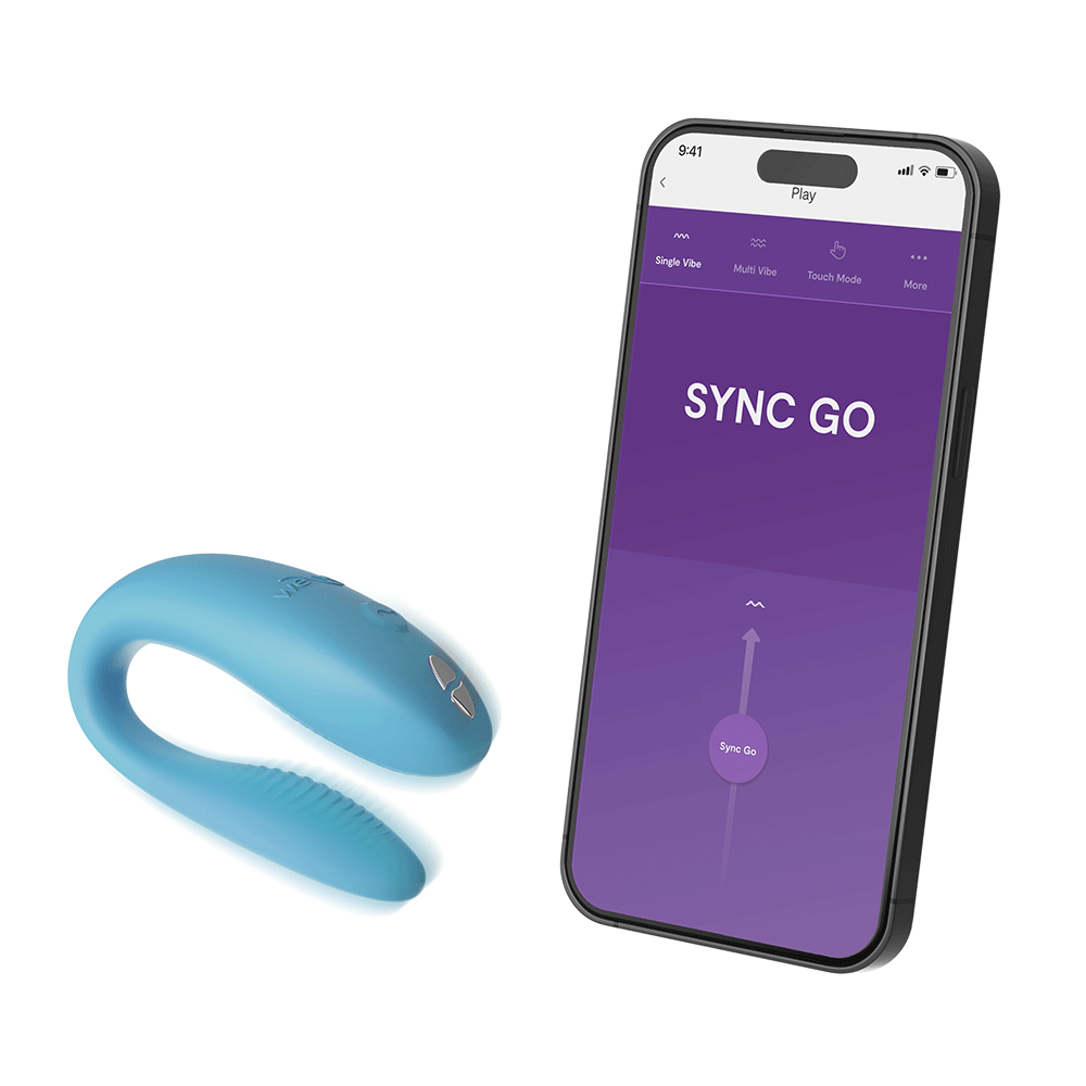 Sync Go Turquoise och smartphone mot vit bakgrund.