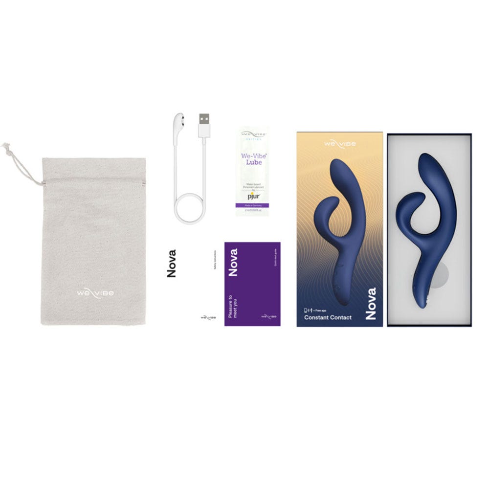 We-Vibe Nova 2 Rabbitvibrator Midnight Blue och tillbehör mot vit bakgrund.