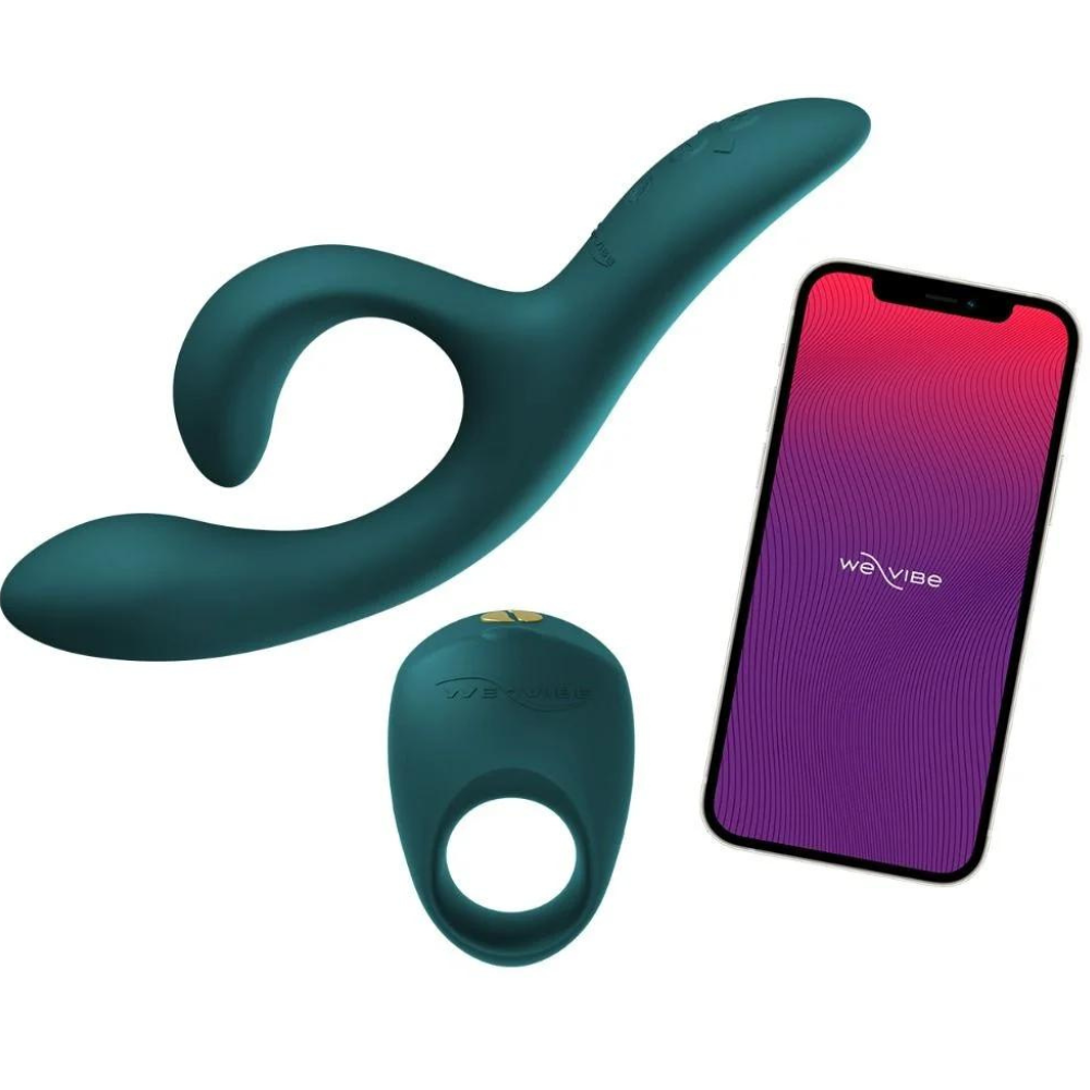 We-Vibe Date Night – Rabbitvibrator & Vibrerande Penisring och smartphone mot vit bakgrund.