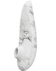 Womanizer Classic 2 Marilyn Monroe White Marble lufttrycksvibrator från sidan